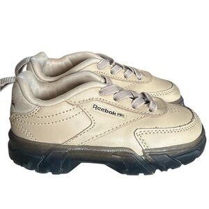 Reebok Kids Sneakers in Cream and Black